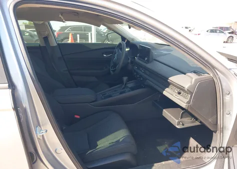 2024 Honda Accord Ex z USA, uszkodzony, nr VIN 1HGCY1F34RA092753